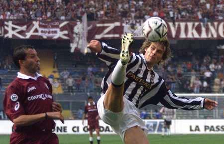 争冠格局与 争冠格局与